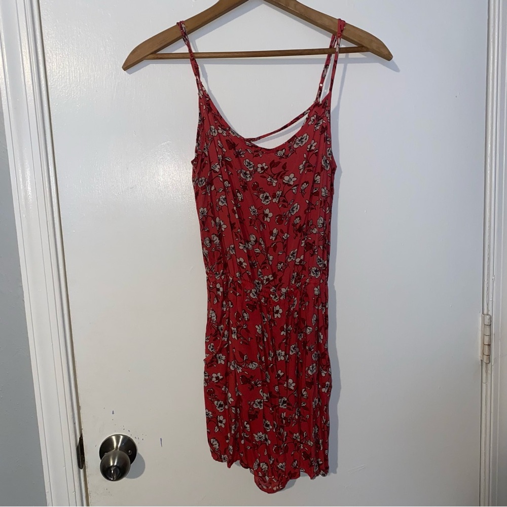 cute h&m romper!
